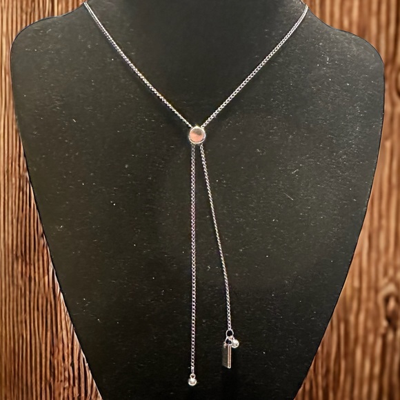 Beautiful Theia Open Dot Silver plated adjustable necklace by Dansk Copenhagen. - Picture 2 of 4